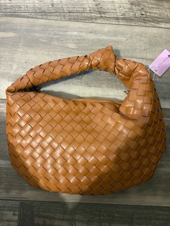 NWT! Bottega Veneta “Jodie” Bag LOOK-A-LIKE, TAN - Picture 3 of 6